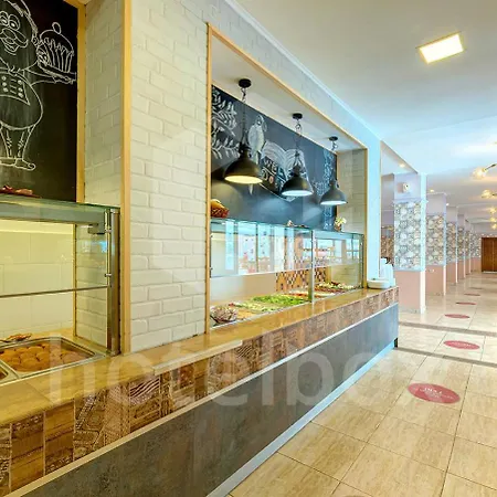 Detelina Hotel 3*
