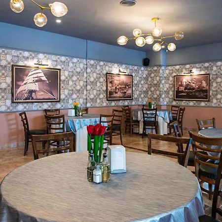 Detelina Hotel