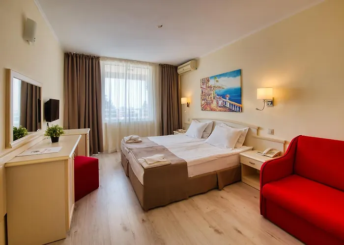 Detelina 3* Golden Sands